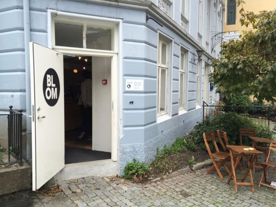 Central 2Br With Balconies And Art In Historical University Area Bergen Exterior photo